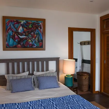 Villa Pedras Muitas - *