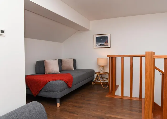 Villa Pedras Muitas - *